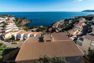 Cau del Llop 77 - Ático con terraza y vistas - Llança - 8