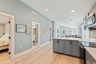 222 W Ashley - Sea Breeze - Minutes to the Ocean and Downtown Folly Beach - Folly Beach - 1
