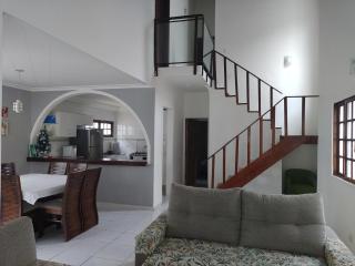 Linda Casa, 3 quartos, acomoda 10 pessoas, há 1,5 km da praia da Enseada - Guarujá - 5
