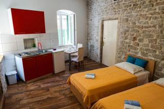 Studio apartment in the old city of Šibenik - Šibenik - 3