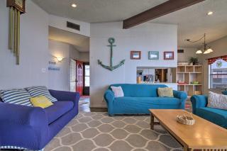 Rustic Lake Buchanan Hideaway with Game Room and Grill - Tow - 5