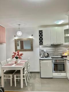 Prestige Apartment 3 - Novi Sad - 4