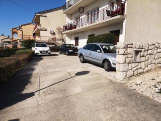 Apartments with parking space Novi Vinodolski - 19057 - 3