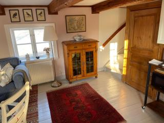 Cozy lodge at horse farm with lake and sauna - 7