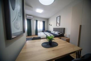 Manoir Apartments City Center - Novi Sad - 8