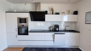 Modern Sea View Penthouse - on the Beach - 2