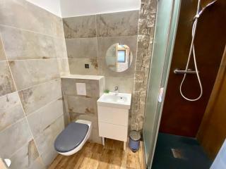 BERGERIE CASA SANTU 22m2, patio 35m2, en pierres typique, tout équipé et neuf,DE SAEDI EN SAMEDI - Monacia d'Aullena - 3