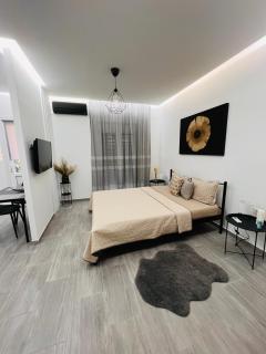 Beautiful designer Apartment new near Akropolis - Athens - 0