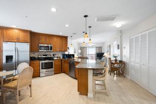 Top Floor Balcony Beach View - Crimson 304 - St. Pete Beach - 3