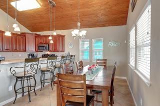 Twin Dolphin Cove - Port Aransas - 3