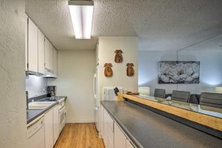Breezy Condo with Screened Lanai in Kailua-Kona! - Kailua-Kona - 2