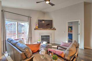 Balcony and Hot Tub Access Modern Breck Escape! - 9