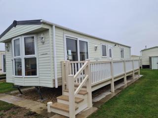6 Berth central heated on The Chase Roxburgh FREE WIFI - Ingoldmells - 0