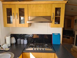 6 Berth central heated on The Chase Roxburgh FREE WIFI - Ingoldmells - 4