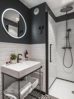 Maisons du Monde Hotel & Suites - Nantes - Nantes - 4