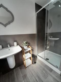 Doctors lane Stylish 3 Bedroom Family House with Parking - Melton Mowbray - 8