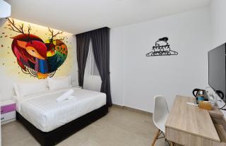 Smile Hotel Shah Alam Seksyen 9 - 6