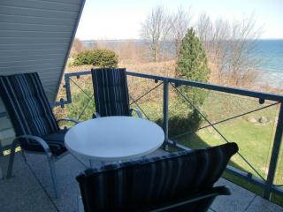 LUD-297-Godewind-Seeblick - Scharbeutz - 5