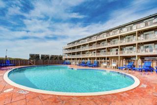 Flip Flop Island - Hatteras - 4