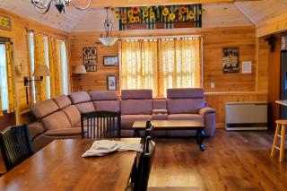 Sunrise Cottage - Greenville - 8