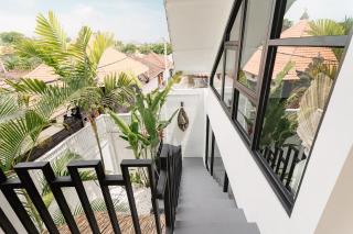 Villa Magnolia Bali, Canggu - 2 Bedroom with Pool - Canggu - 2