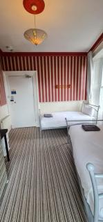 Edinburgh Travel Guest House - 7