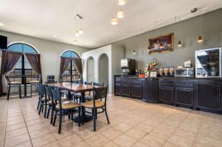 SureStay Hotel by Best Western Alice - Alice - 4