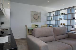 Seascape Retreat Apartment by LovelyStay - 2