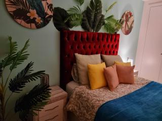 Feels-like-Holiday-pure - 5