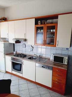 Apartman Karlo - Nečujam - 1