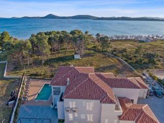 Villa Carolus in Vodice - Vodice - 8