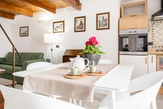 GuestHost - Casa Lia Lovely Apartment - 3