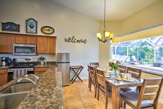 Waterfront Pool and Spa Relaxing Cape Coral Retreat - Cape Coral - 4