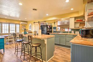 Stunning San Ysidro Homestead with Large Porch! - San Ysidro - 2