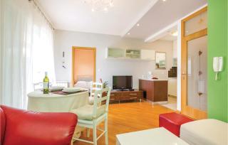 1 Bedroom Amazing Apartment In Rijeka - Rijeka - 8