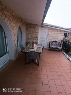 Apartman Karlo - Nečujam - 3