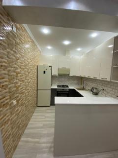 The Cosy Apartment - Batoemi - 3