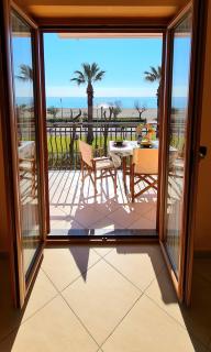 Rainbow Seafront Apartment - Praia a Mare - 9