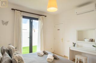 VILLA ORCADES CLOSE TO TOWN CENTER POOL & A/C - Playa Blanca - 5
