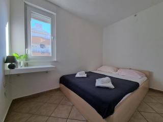 Apartment AQUA near the city beach - Novalja - 5