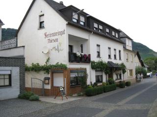 Ferienweingut Arnold Thiesen - Bruttig-Fankel - 0