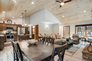 Red Pine Cabin - New Miner - 3