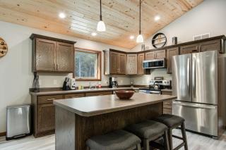 Red Pine Cabin - New Miner - 1