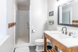 Pine Place - Oakhurst - 1