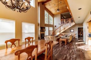 Robinson Shoreline House - Bass Lake - 8