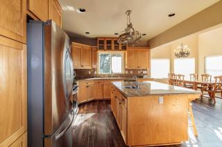 Robinson Shoreline House - Bass Lake - 5
