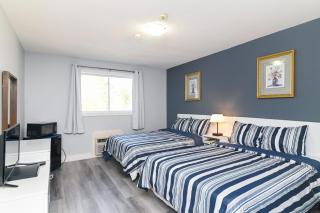 Lakeside Inn - Cloyne - 2