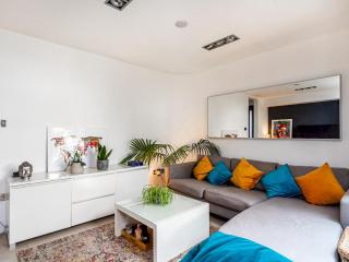 Pass the Keys Stylish 2-Bed Flat with Private Garden in Crouch End - Londra - 7