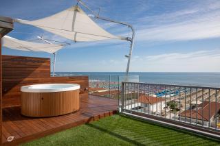 Beachfront Penthouse with private parking - Camaiore - 9