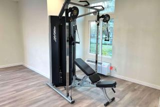 Ramada by Wyndham Anaheim Convention Center - Anaheim - 2